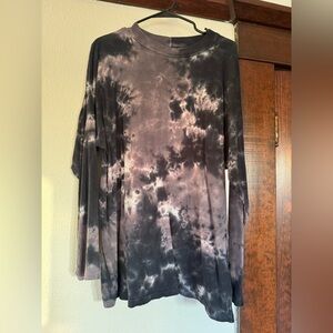 We the Free long sleeve black & grey tie dyed shirt size medium